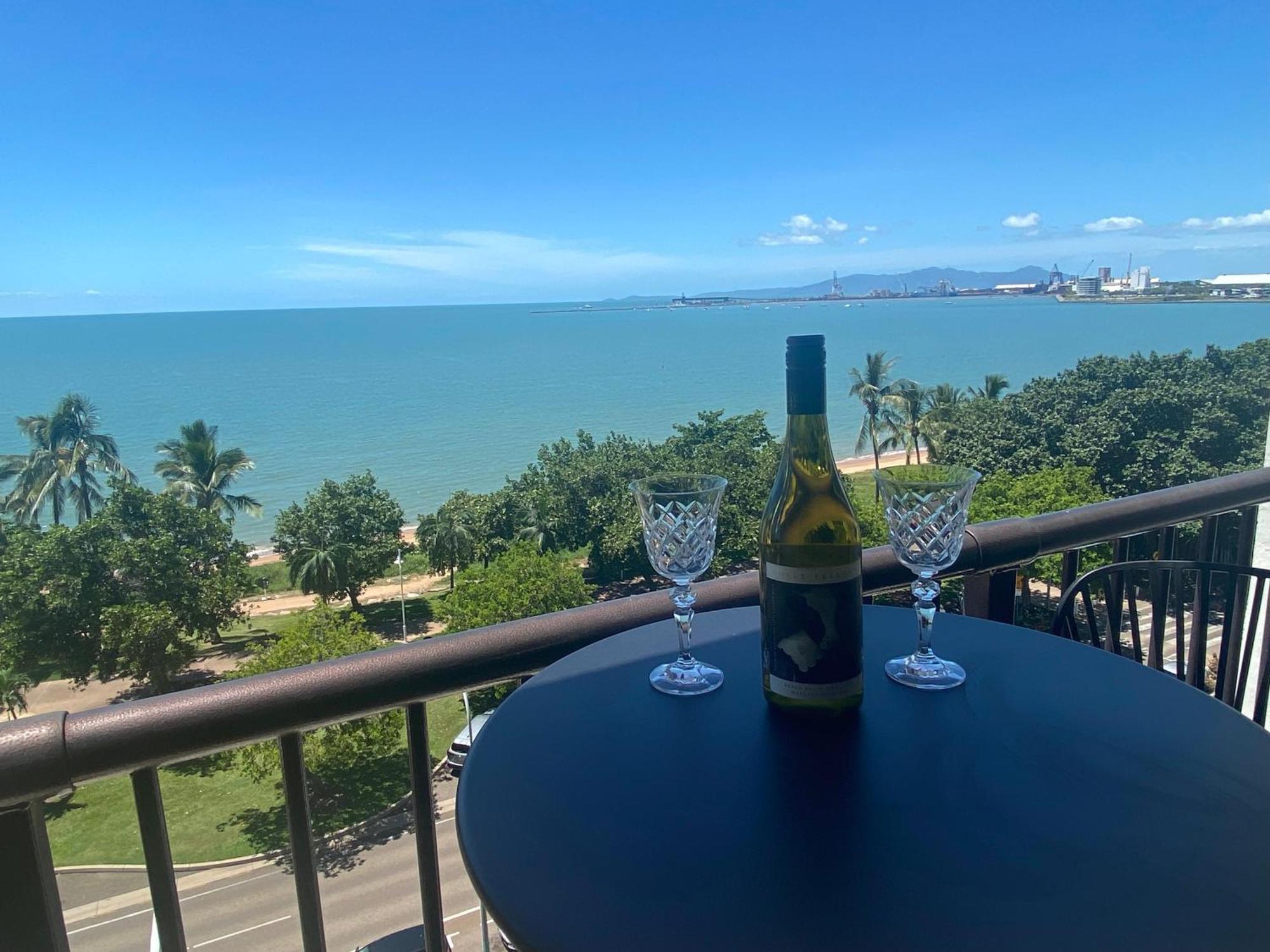 It'S All About The Views! Townsville Extérieur photo